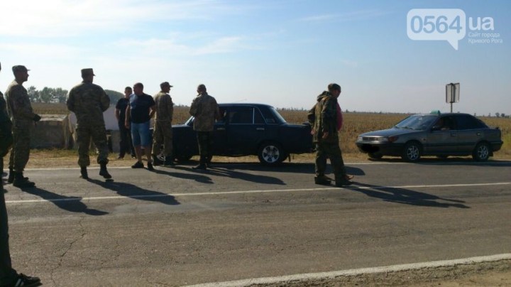 image-38557d2a62b618bd5e34472356c92e65f31f0b8d4947f42dbe5bc33ec39f79d6-V