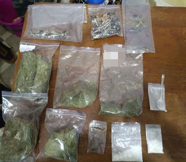 В Киеве разоблачили мужчину, который отправлял клиентам наркотики, используя такси. Фото dqxikeidqxitkant