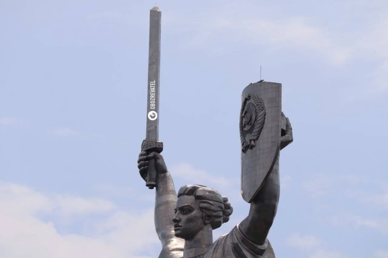 У Києві дозволили замінити радянську символіку на щиті