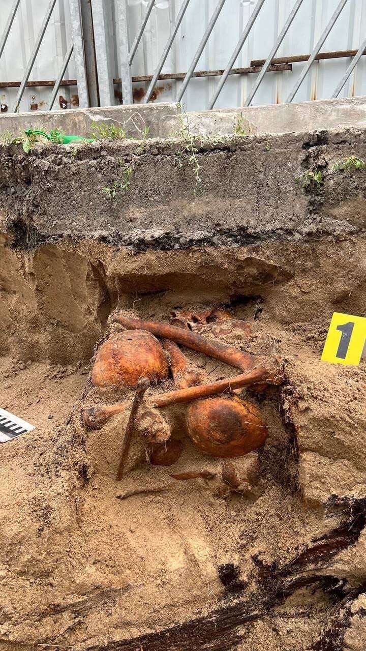 Братську могилу часів Другої світової знайшли в Ірпені 03