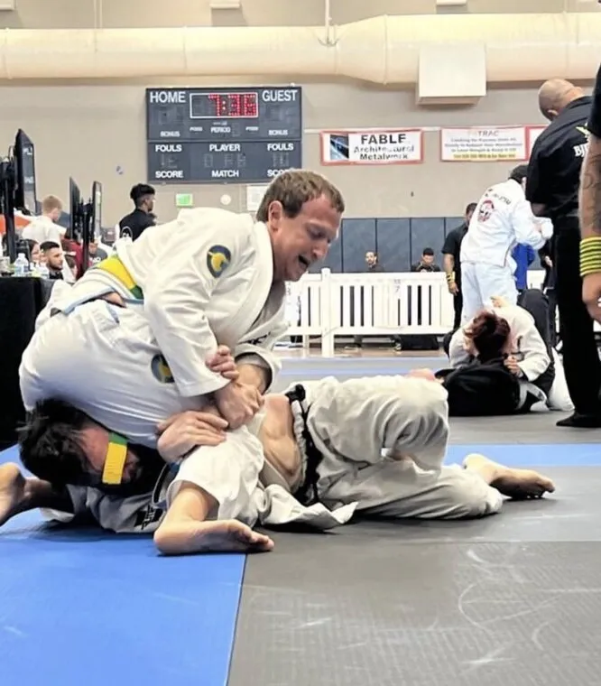 Twitter vs Threads. Маск – Цукерберг: назван фаворит боя миллиардеров