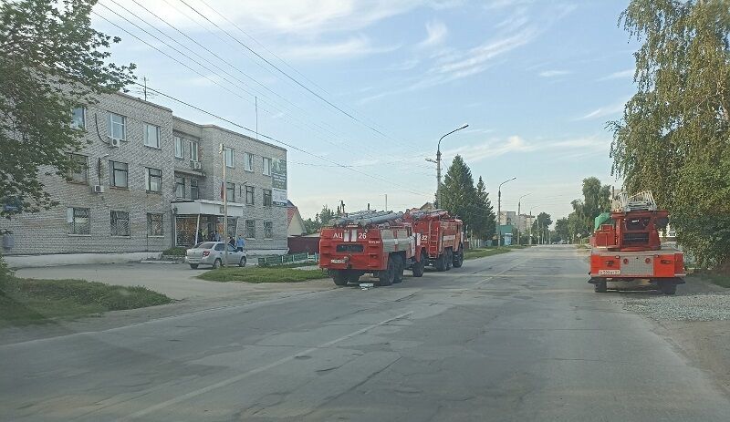 У Новосибірській області невідомий підпалив військкомат: поліція заявила про розшук диверсанта. Фото