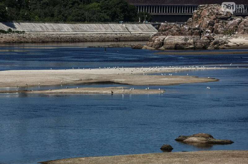Рівень води падає