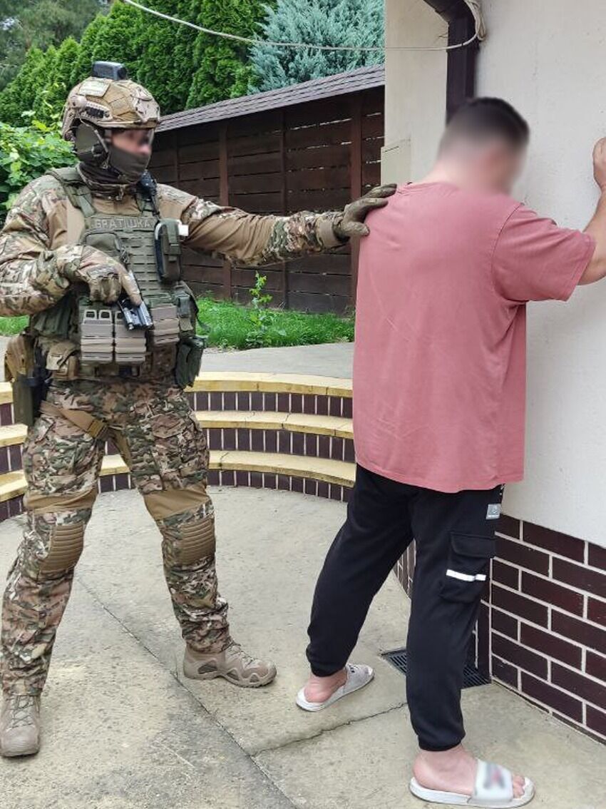 У Чернігівській області чоловік убив банкіра у заміському будинку та спалив тіло: спливли деталі розправи. Фото і відео dqxikeidqxiqqeant