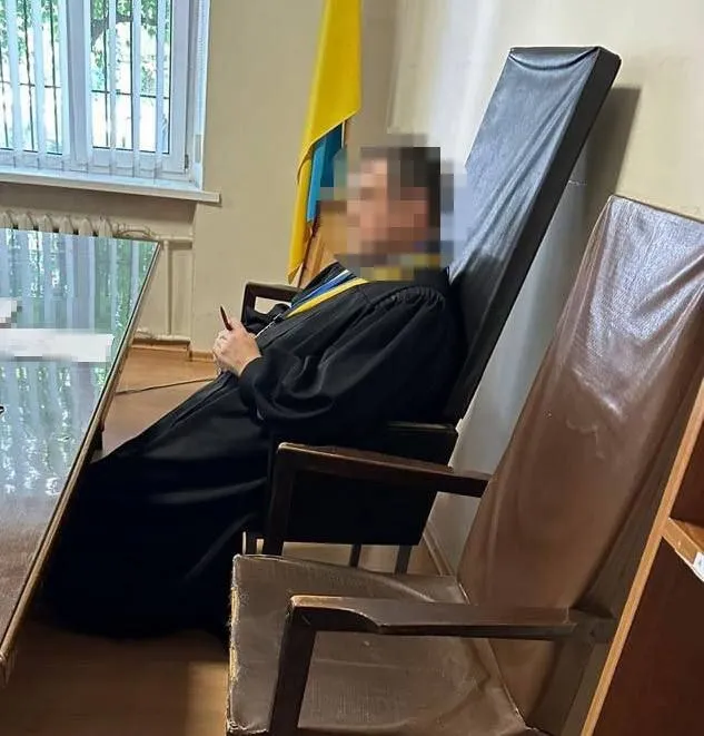 Судді з Одеси оголосили підозру: брав хабарі за ухвалення