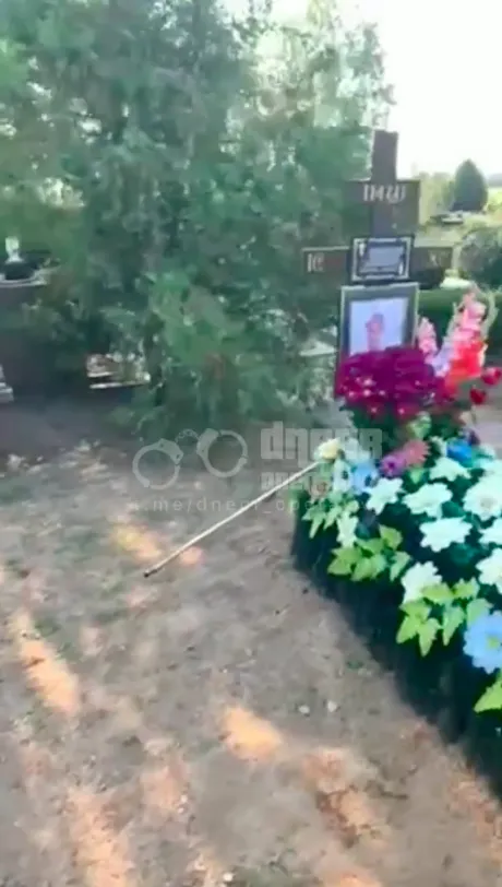 На Днепропетровщине мужчина осквернил могилы погибших Героев. Видео dqxikeidqxiqqeant