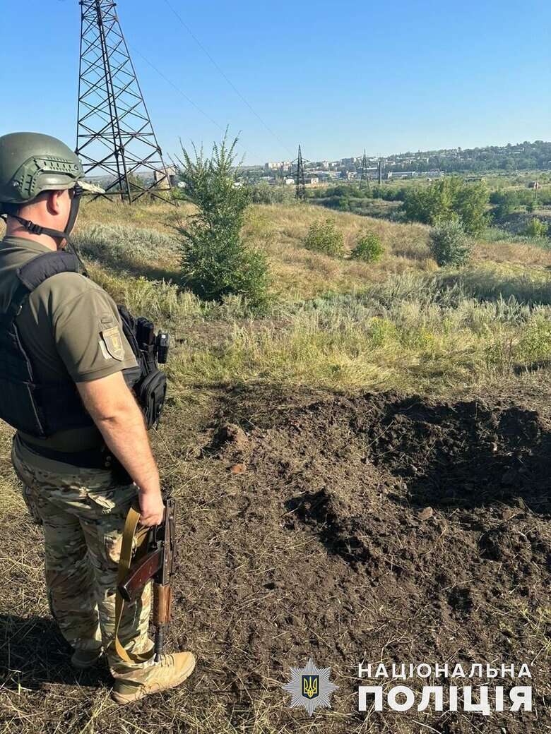 Окупанти завдали ударів по 5 населених пунктах Донеччини, 4 особи зазнали поранень 04