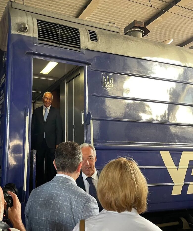 Президент Португалії вперше прибув до України 01 dqxikeidqxiqqeant