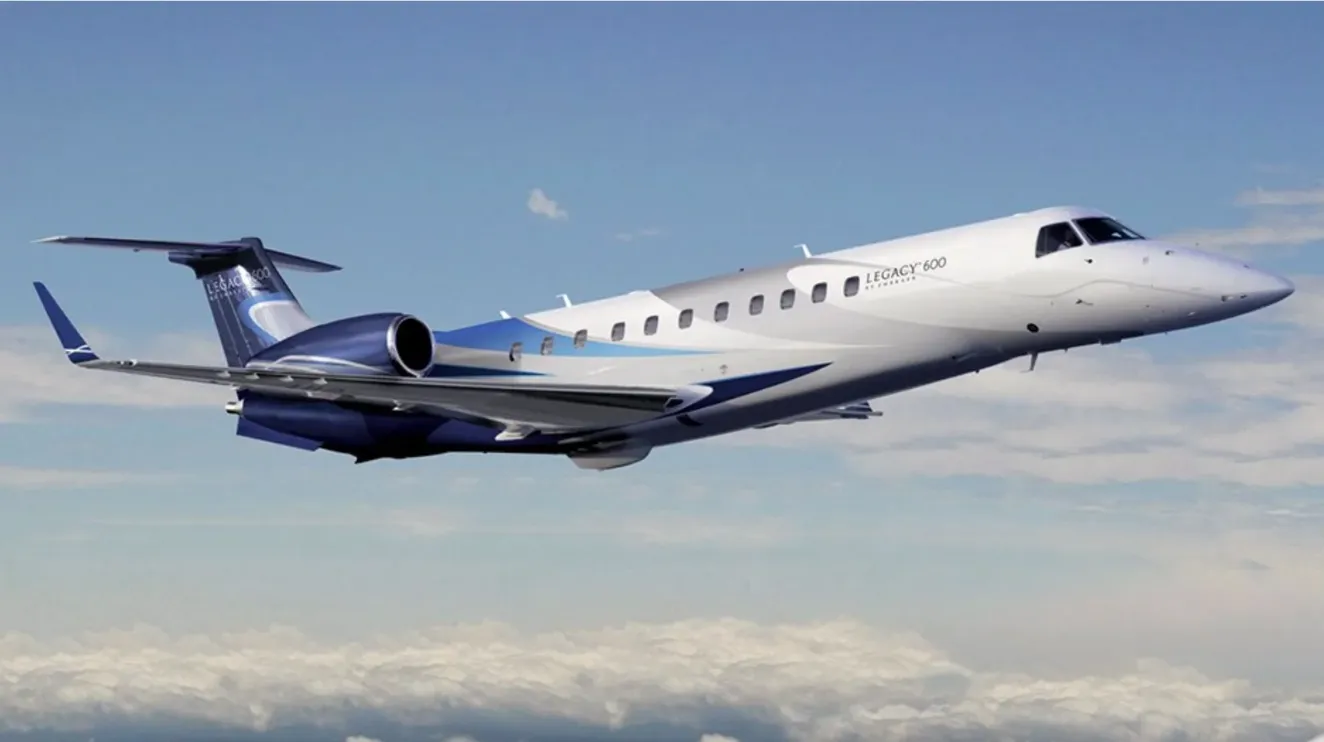 Один із найрозкішніших апаратів: що відомо про літак Embraer Legacy 600 Пригожина