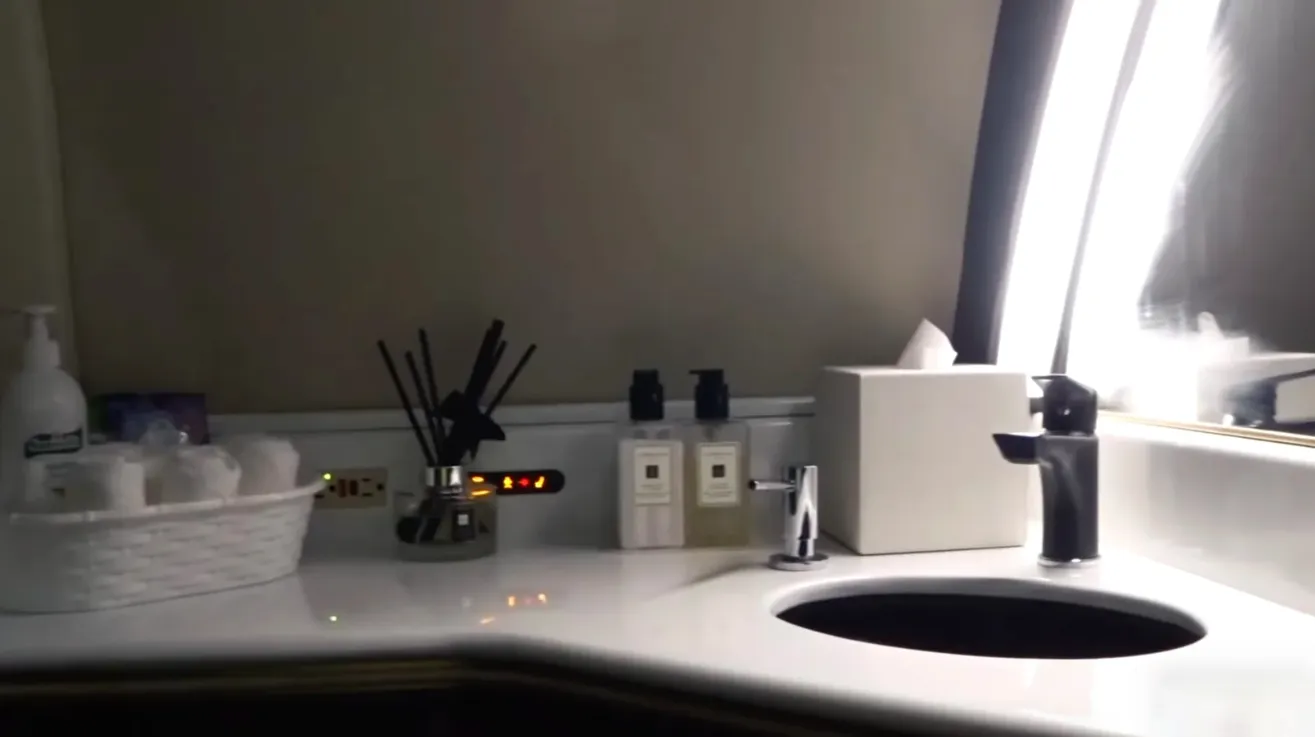 Один із найрозкішніших апаратів: що відомо про літак Embraer Legacy 600 Пригожина