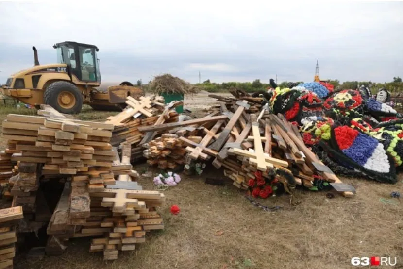 Земля їм бетоном: після смерті Пригожина під Самарою розкурочили цвинтар ПВК dqxikeidqxiqqeant