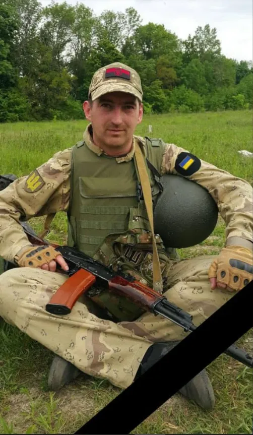 Зазнав атаки ворожого дрона: на фронті загинув молодший лейтенант Олексій Шевчук з Нетішина. Фото dqxikeidqxitkant