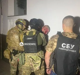 У Полтаві затримали фітнес-тренера, який ображав військових і влаштовував провокації. Фото dqxikeidqxitkant