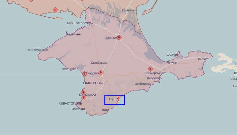 В окупованій Алушті повідомляють про вибухи та стрілянину dqxikeidqxitkant