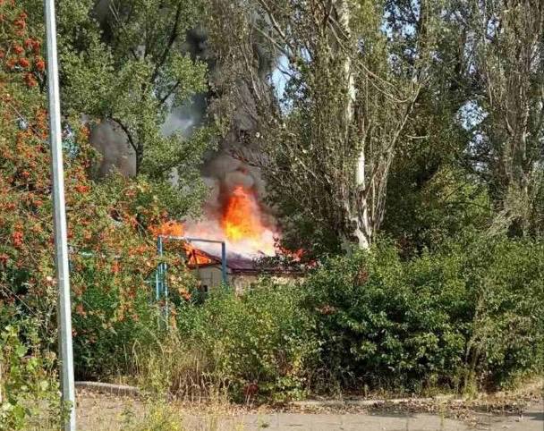 Зранку окупанти обстріляли лікарню в Авдіївці 02