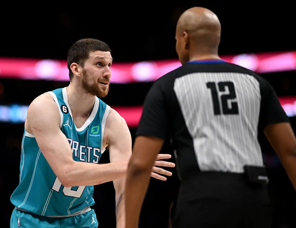 Украинец Михайлюк перешел в новый клуб НБА