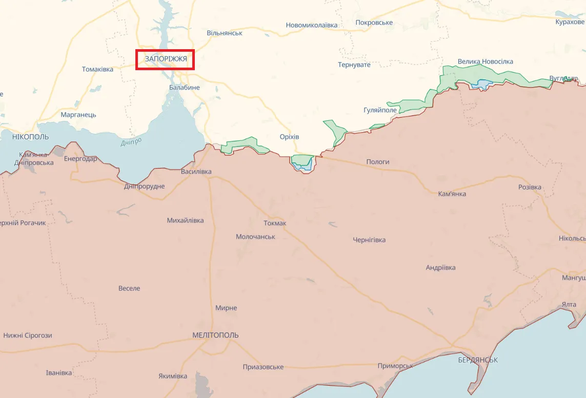 Росія обстріляла Запоріжжя ракетами: пошкоджено об’єкти інфраструктури, вибито вікна у 42 багатоповерхівках. Фото