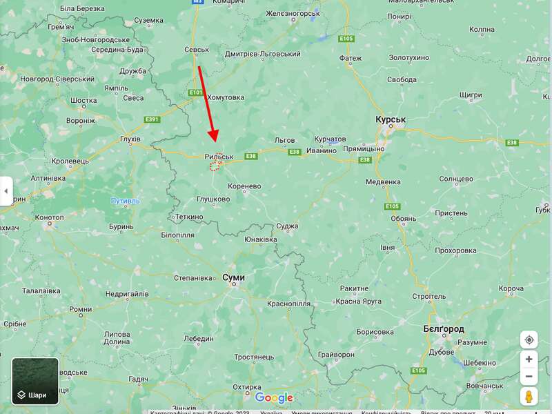 Курську область РФ двічі атакували дрони: було чутно вибухи. Відео