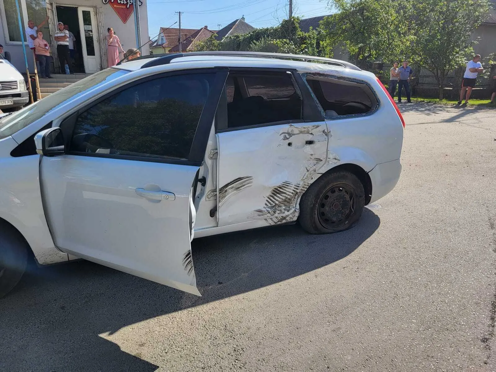 На Закарпатье в ДТП погиб 16-летний молодой человек: фото и детали