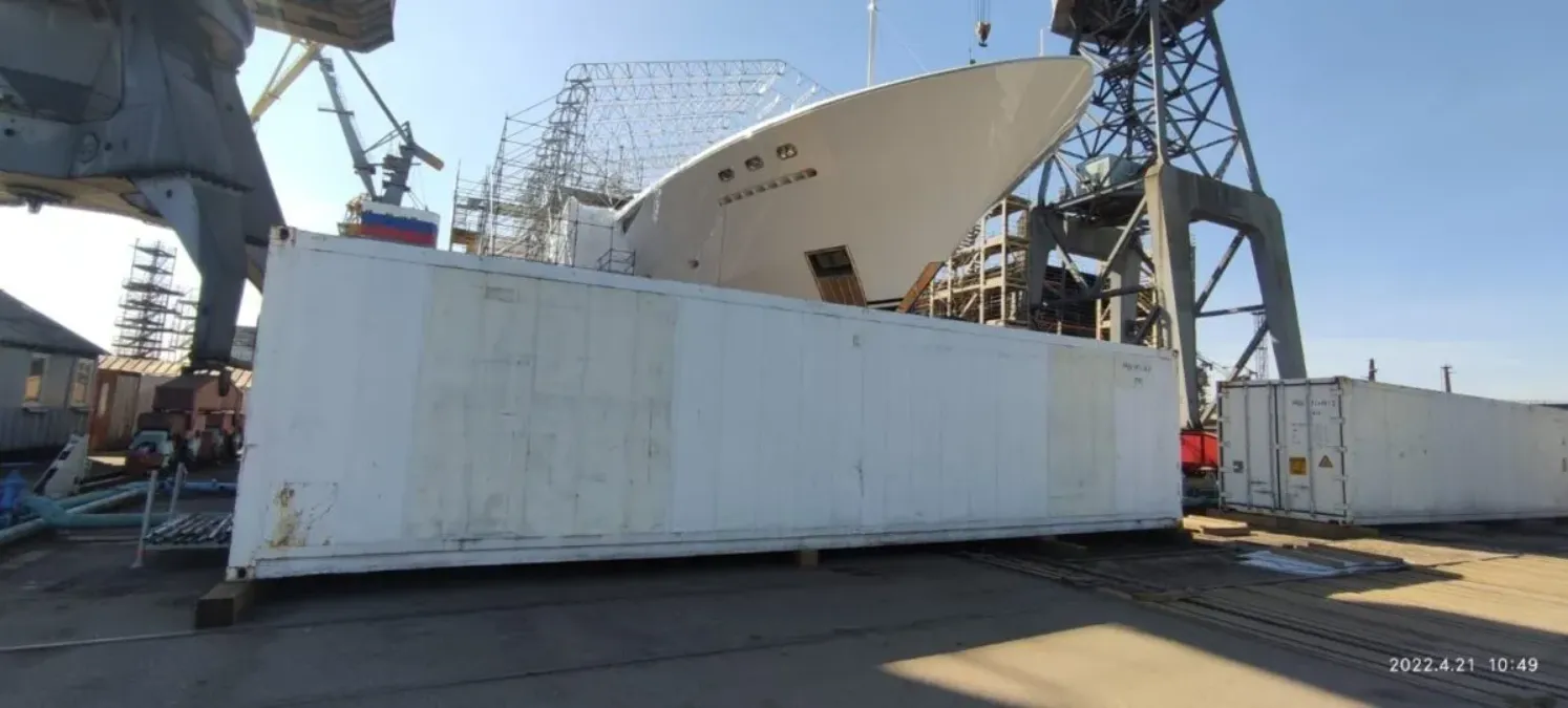 Одна из самых роскошных в мире: в сеть попали новые фото и уникальные документы о яхте Путина dqxikeidqxiqqeant