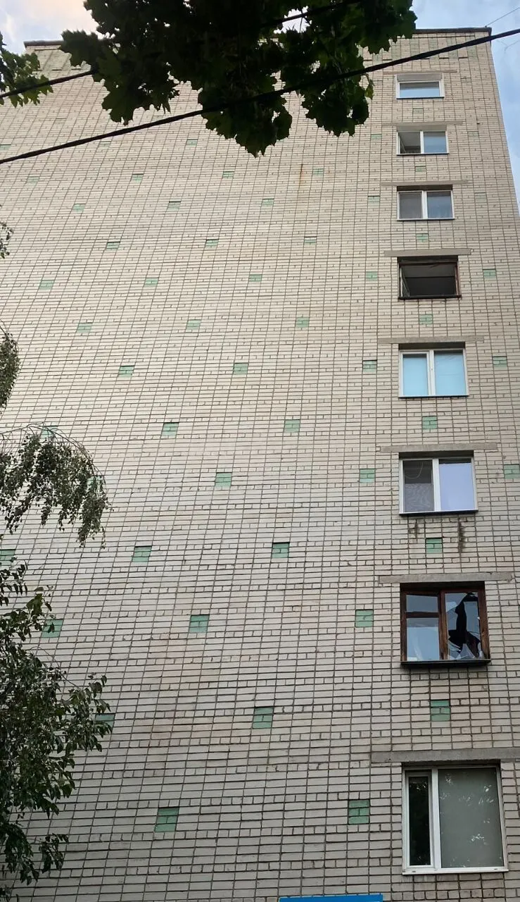 Росія завдала ракетного удару по Кременчуку: є влучання в цивільну інфраструктуру, загиблий та поранені. Відео