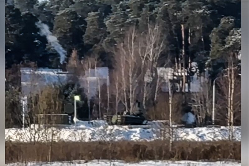 Комплекс ППО поблизу селища Заріччя Одинцовського міського округу Москви, за 10 кілометрів від резиденції Путіна в Ново-Огарьові