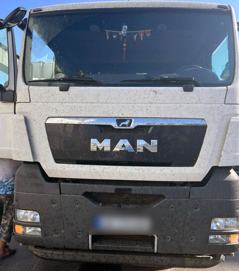 ,    “MAN” dqxikeidqxitkant