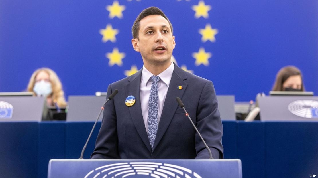 Євродепутат Влад Георге: У ЄС треба змінювати принцип одностайності ухвалення рішень Євродепутат Влад Георге: У ЄС треба змінювати принцип одностайності ухвалення рішень