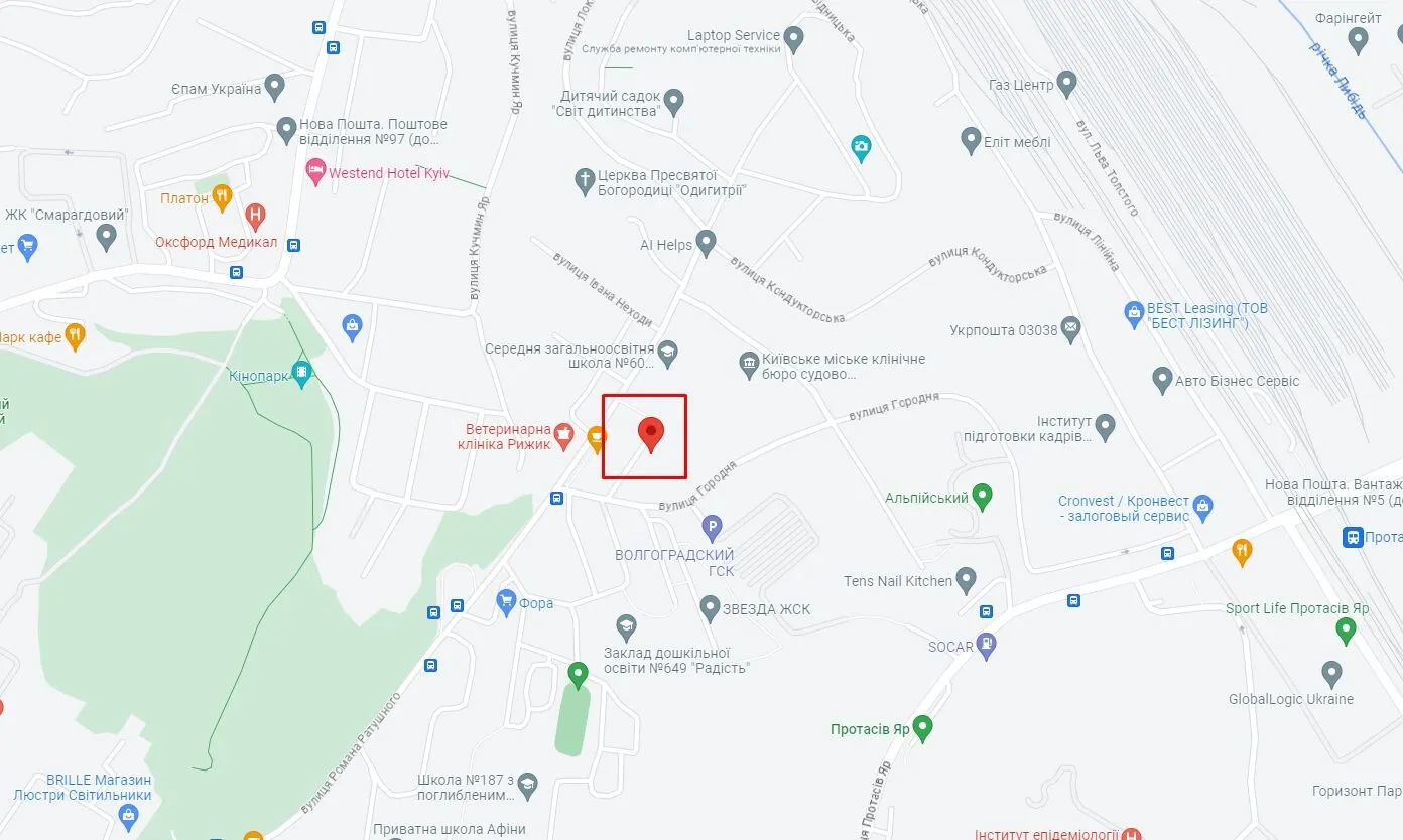 Разрушена часть балкона: в Киеве произошел взрыв газового обогревателя в пятиэтажном доме. Фото dqxikeidqxiqqeant