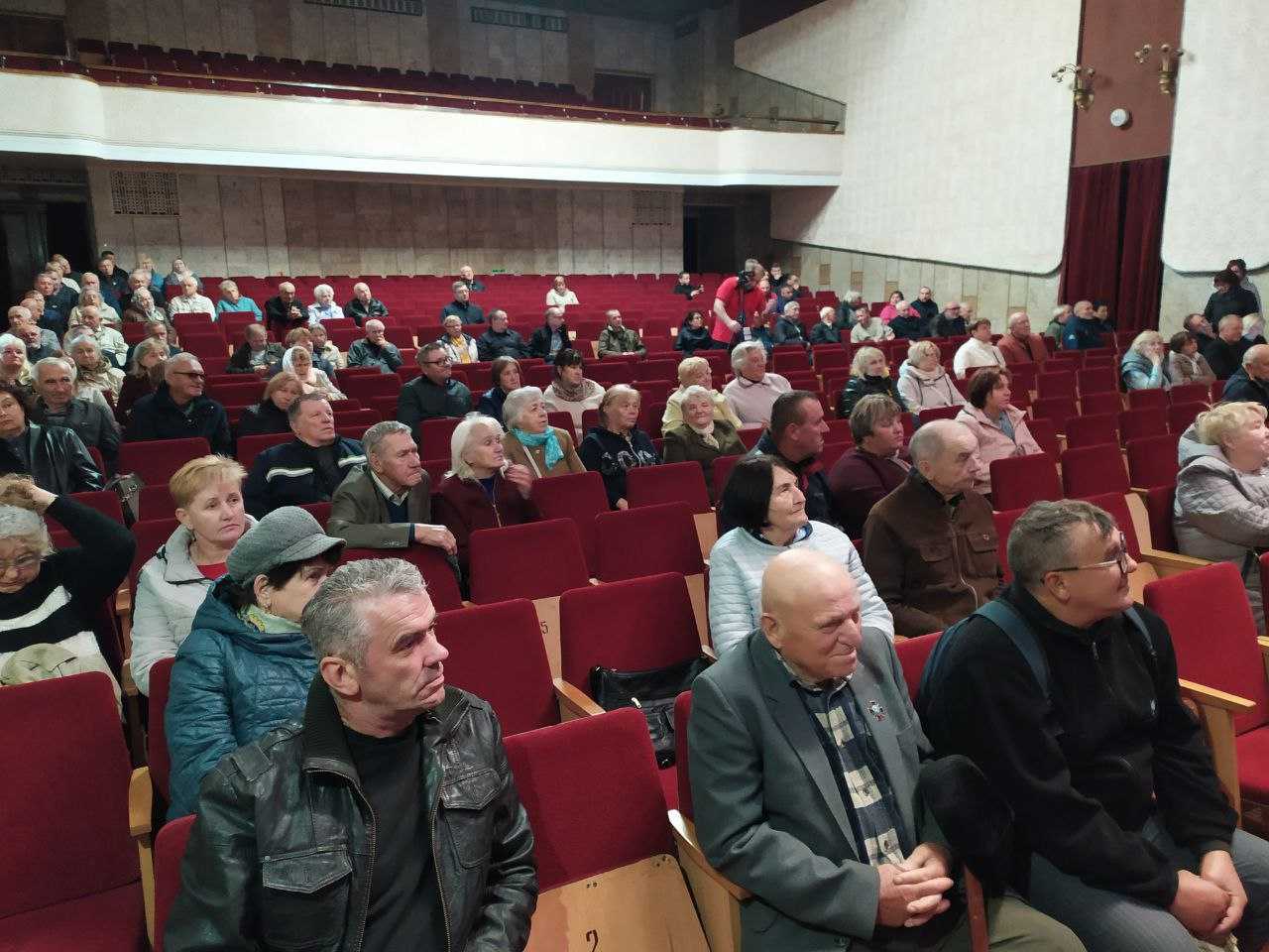 В Червонограде выступили против переименования города - фото 1 dqxikeidqxitkant