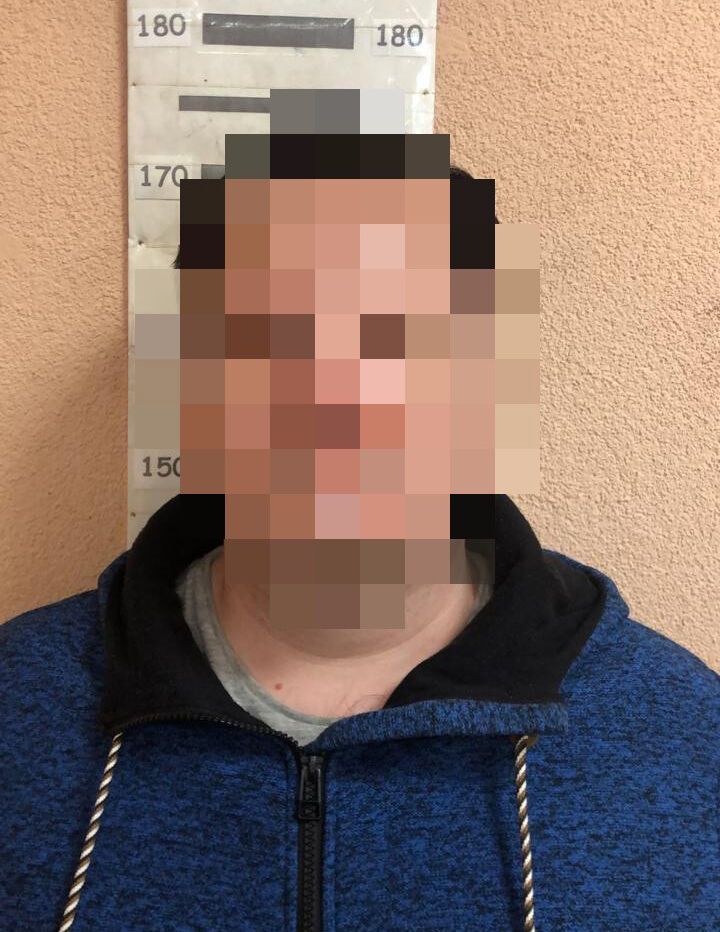 В Киеве будут судить мужчину, который развращал двух несовершеннолетних парней. Фото dqxikeidqxitkant