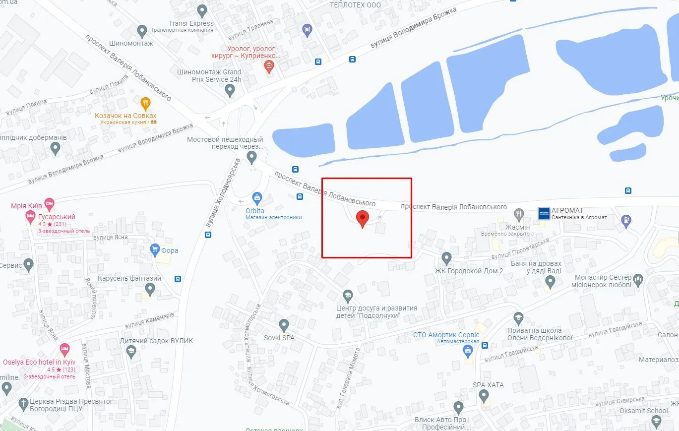 В Киеве легковушка на скорости въехала в столб: подробности смертельного ДТП. Фото dqxikeidqxiqxxant