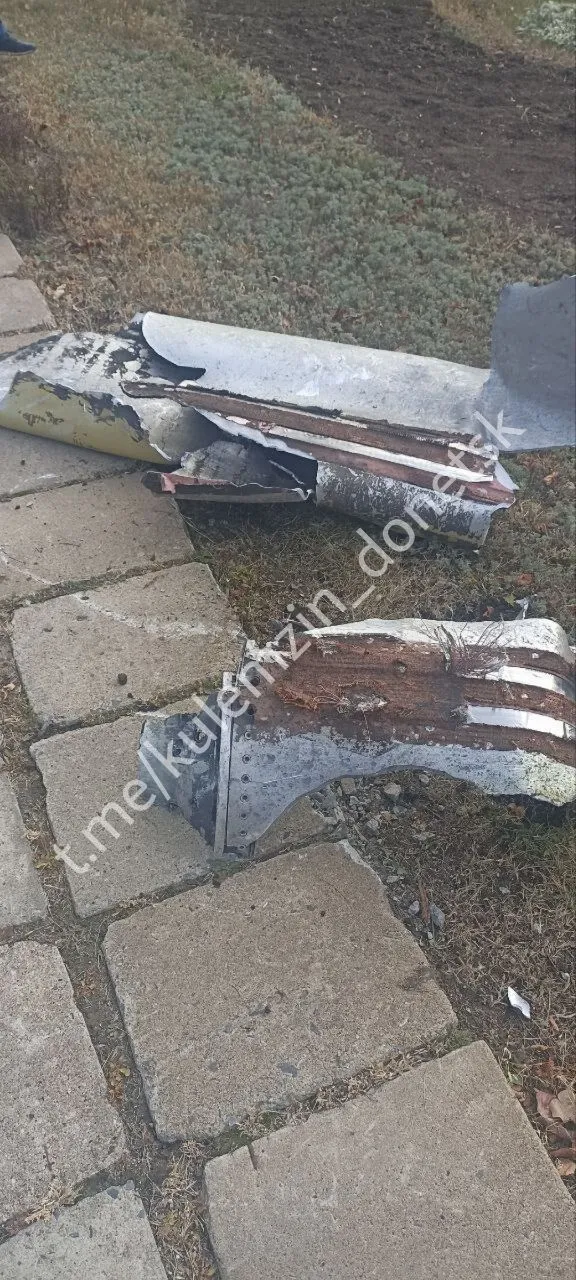 У центрі Донецька пролунав гучний вибух: на місці валить дим стовпом. Відео і фото dqxikeidqxiqqeant