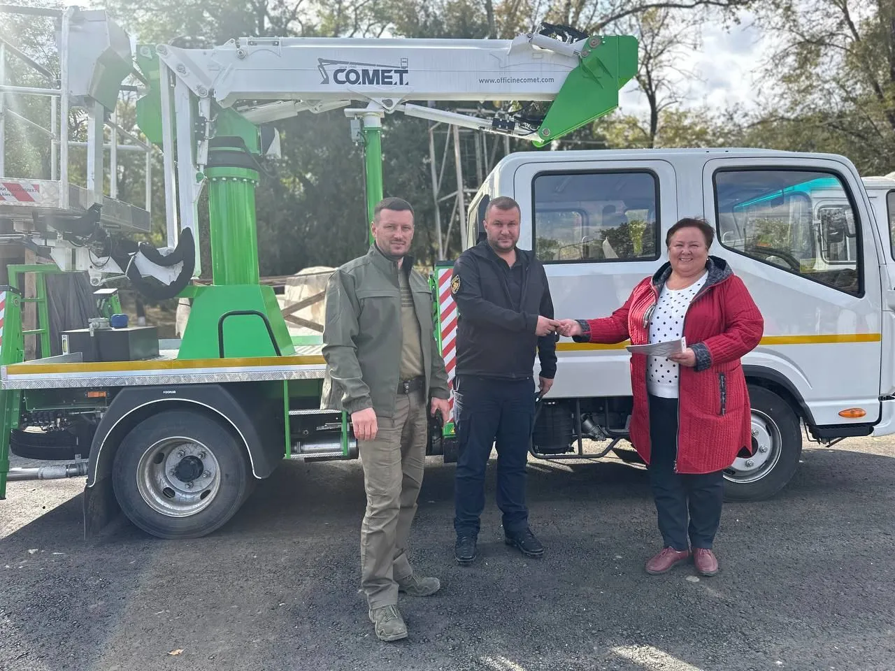 Міст через річку Інгулець на Херсонщині, який знищила армія РФ, відбудували: фото dqxikeidqxitkant