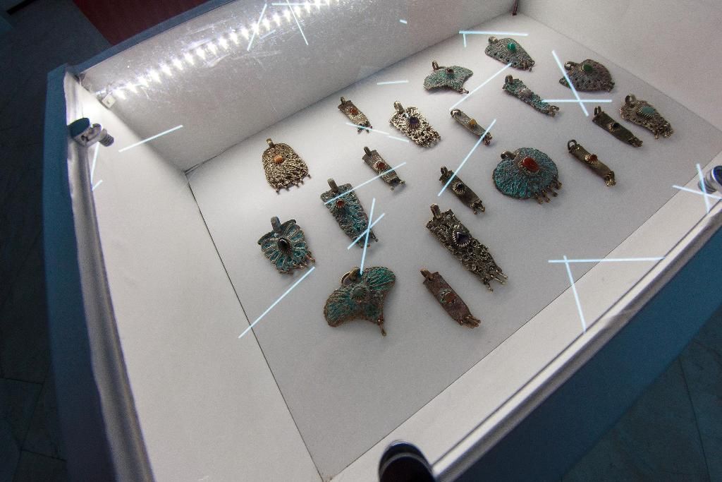         :     1 dqxikeidqxiqqeant