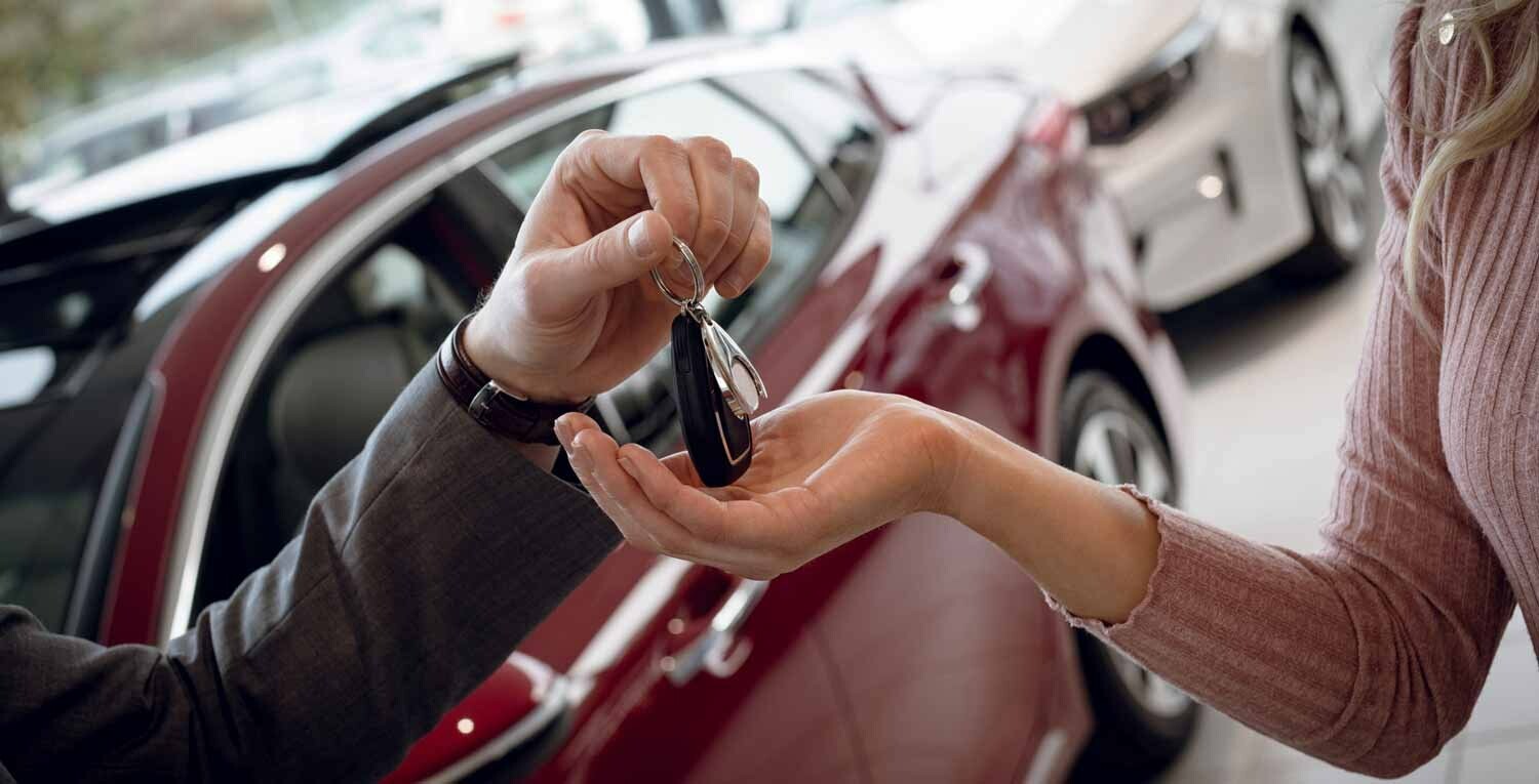 Покупатели автомобилей смогут 10 дней ездить на “старых“ номерах Покупатели автомобилей смогут 10 дней ездить на “старых“ номерах dqxikeidqxiqqeant