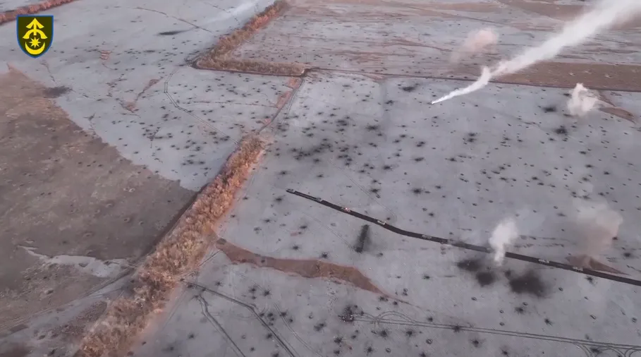 Українська аеророзвідка показала невдалу спробу прориву окупантів на Авдіївському напрямку. Відео dqxikeidqxitkant