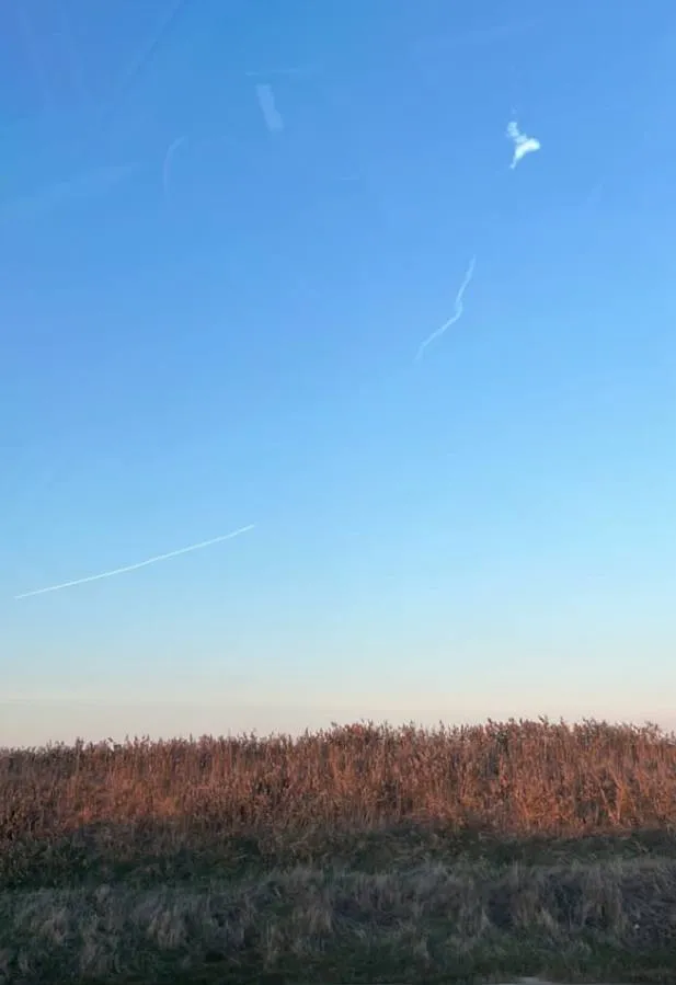 У російському Єйську пролунали вибухи: перші подробиці. Фото і відео