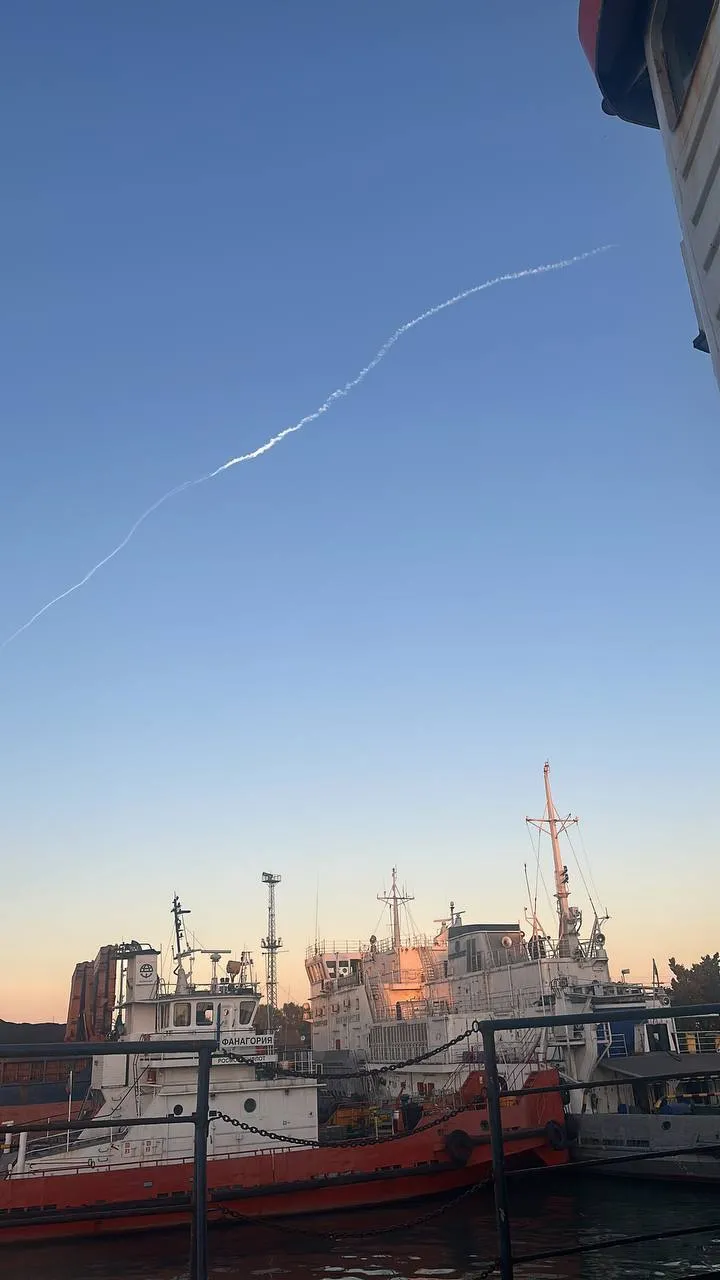 У російському Єйську пролунали вибухи: перші подробиці. Фото і відео