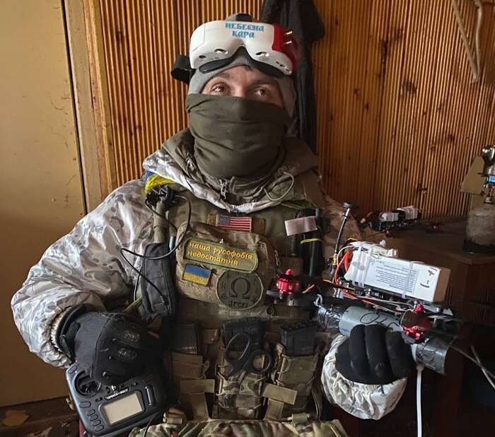  FPV- :            ,      01 dqxikeidqxitkant