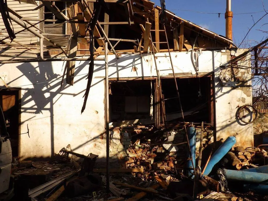 На Сумщині через вибух кисневого балона загинув чоловік: у поліції розповіли деталі трагедії. Фото