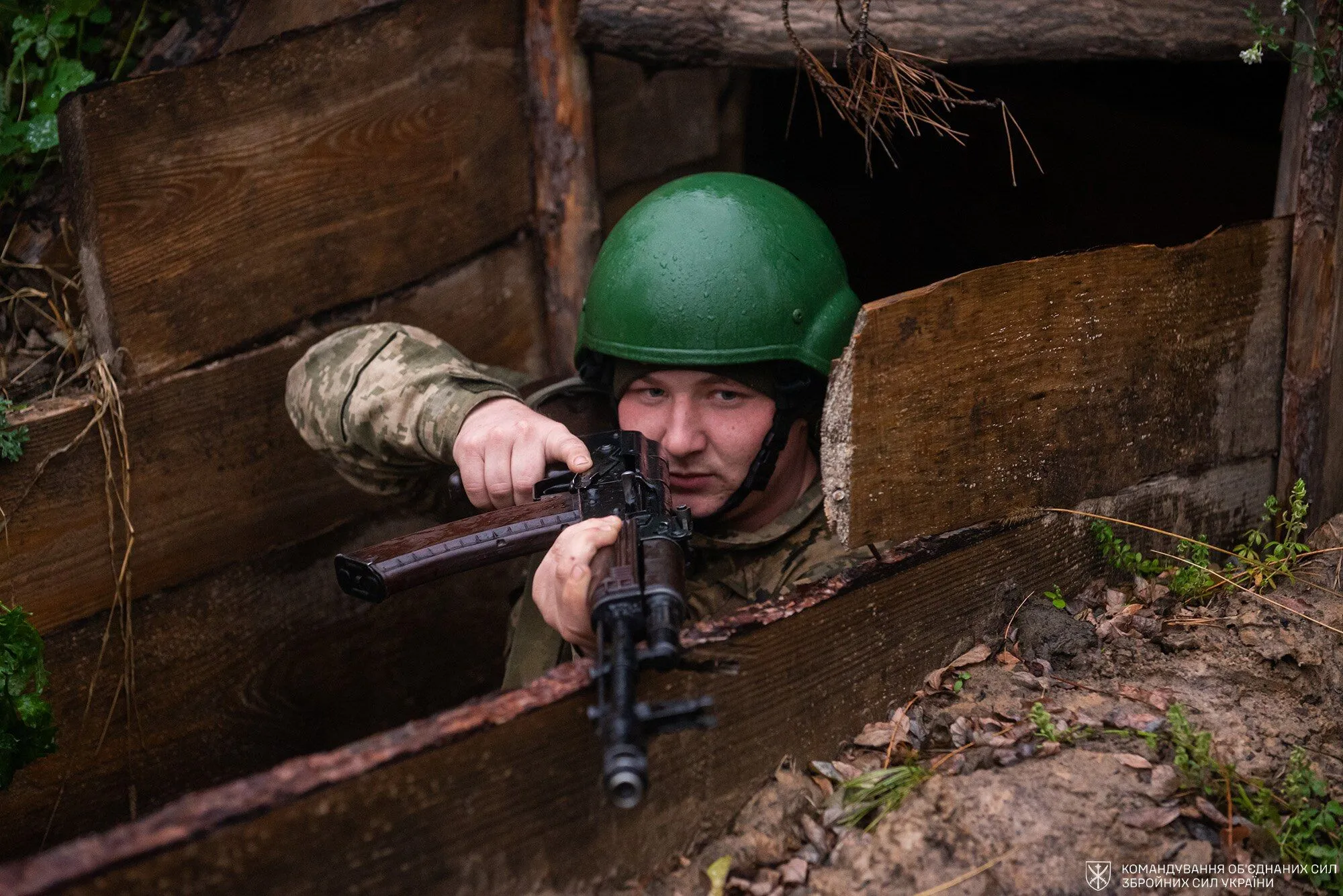 Прошли горнило войны на востоке и юге: Наев показал героев, которые учат украинских защитников выживать