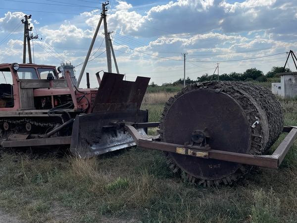 Украинский самодельный тягач для разминирования. TS, 9/23Украинский self-made demining tractor. TS, 9/23