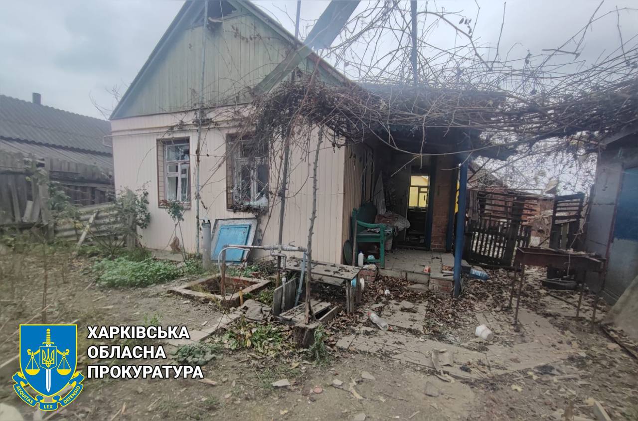 Росіяни обстріляли Козачою Лопань на Харківщині: пошкоджено будинки 04