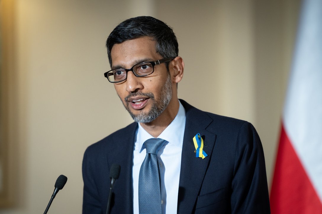  Alphabet, Google,  ϳ