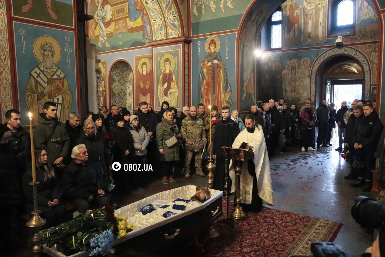 В Киеве простились с защитником Украины, политзаключенным времен Януковича Сергеем Павличенко. Фото и видео