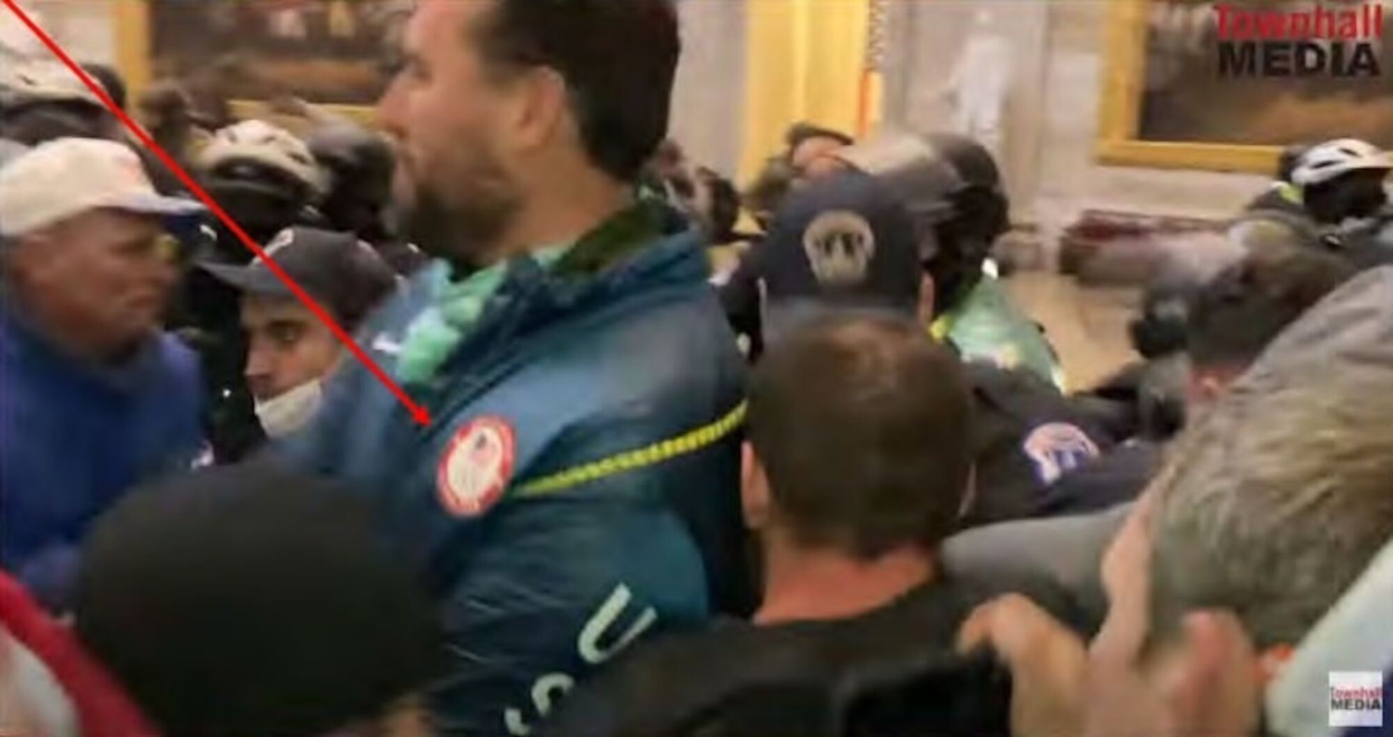 Дворазового олімпійського чемпіона засуджено за штурм Капітолію