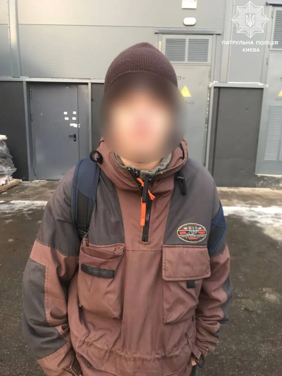 У Києві чоловік відкрив стрілянину під час конфлікту з колегою, щоб довести свою правоту: справою зайнялася поліція. Фото