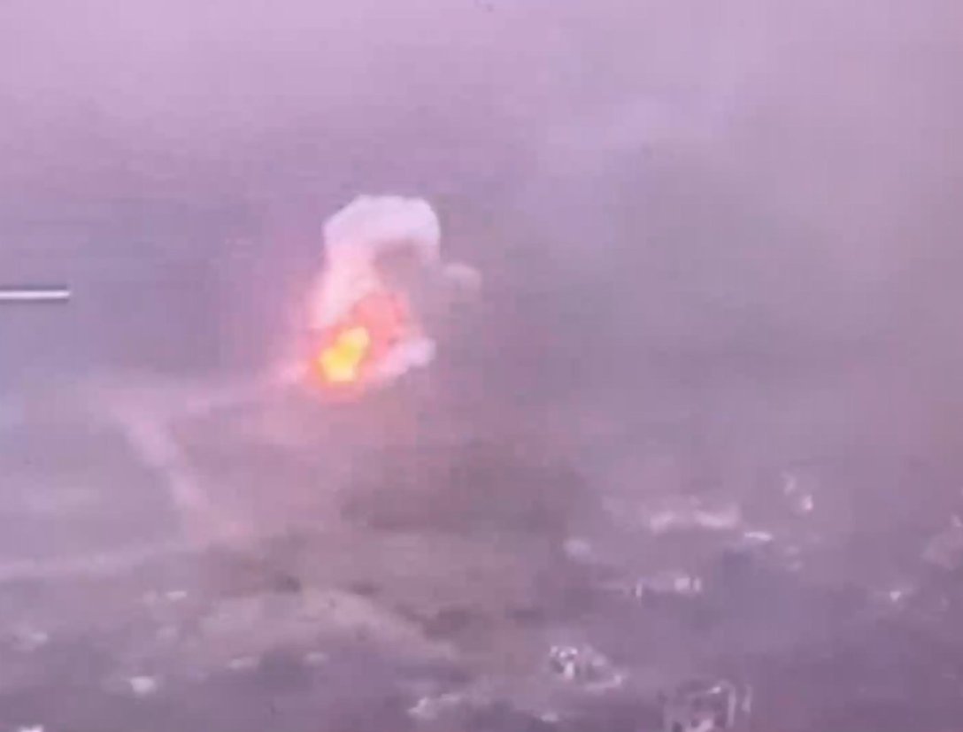 Вибух на позиціях РФ