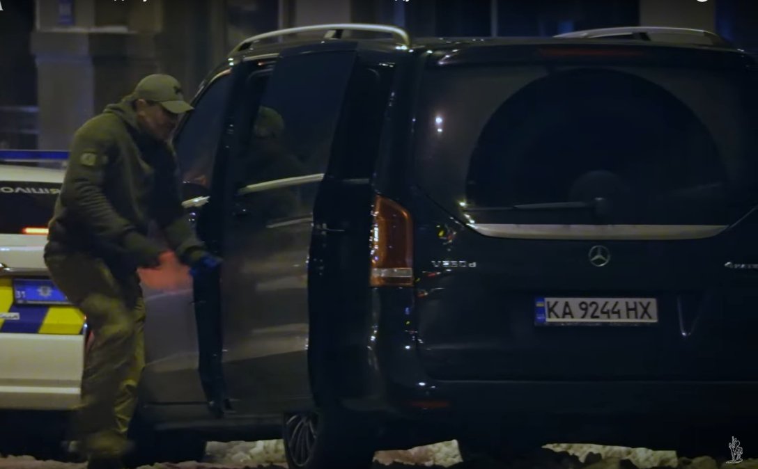 Mercedes ,  ,   dqxikeidqxitkant